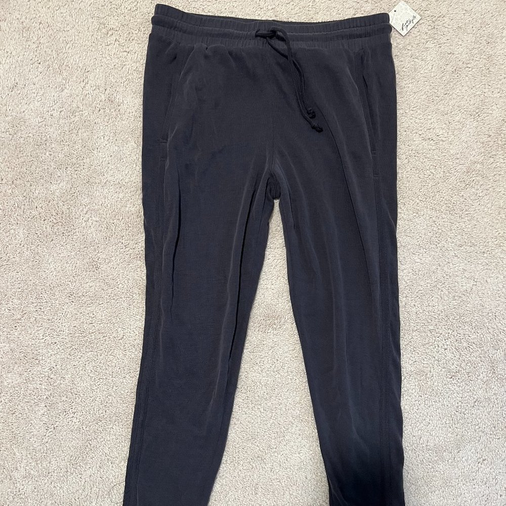NWT Free People Movement Joggers